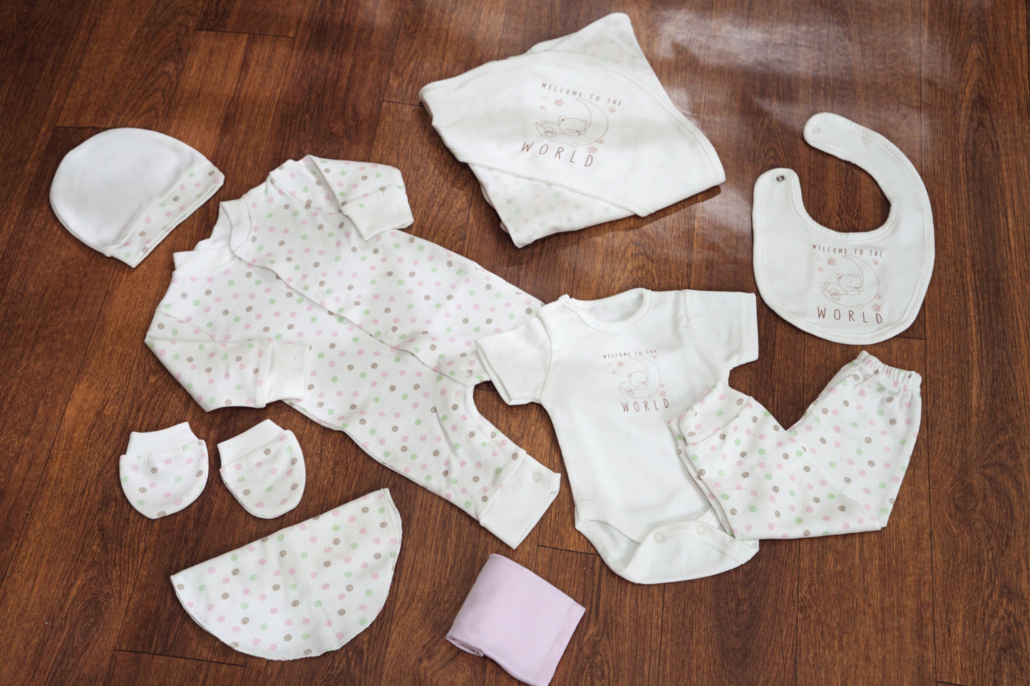 Welcome to the world Pink set