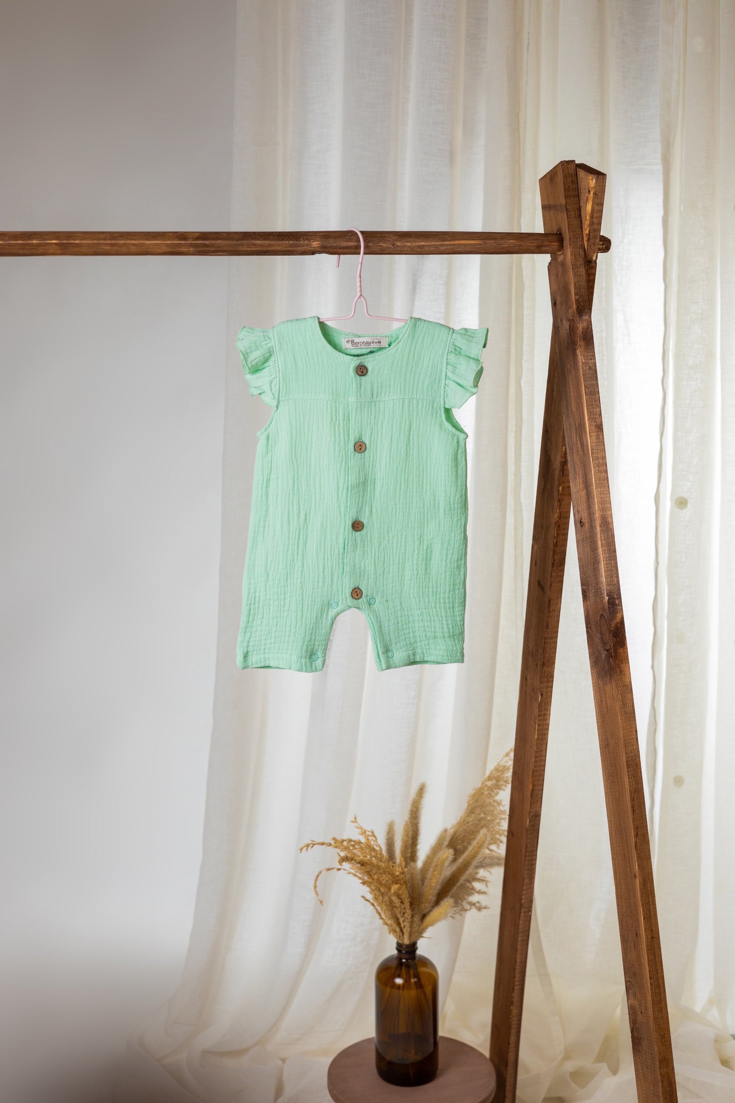 Girly linen romper