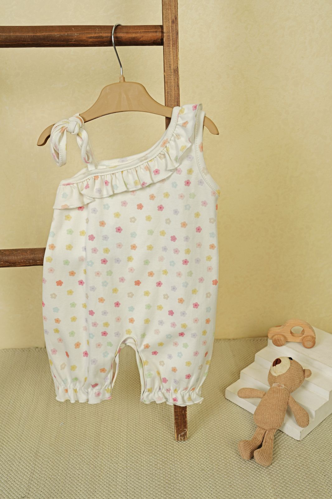 Daisy romper